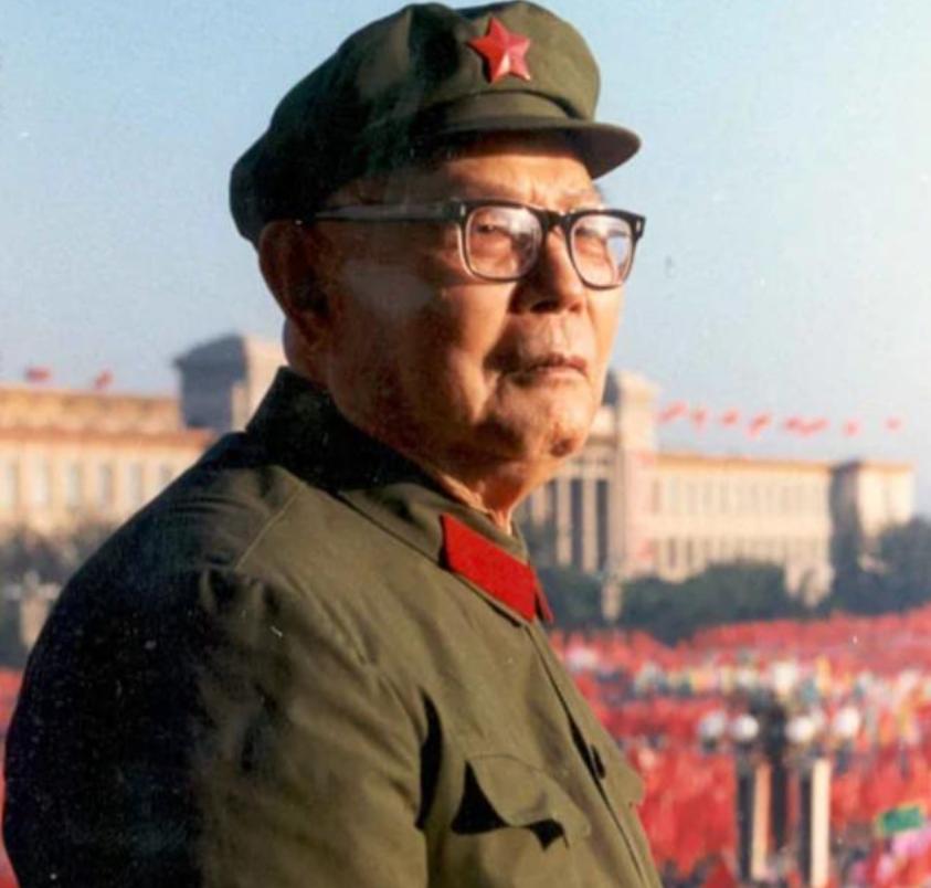 叶向真回忆父亲*剑英叶**：为陈毅病情拍桌发怒