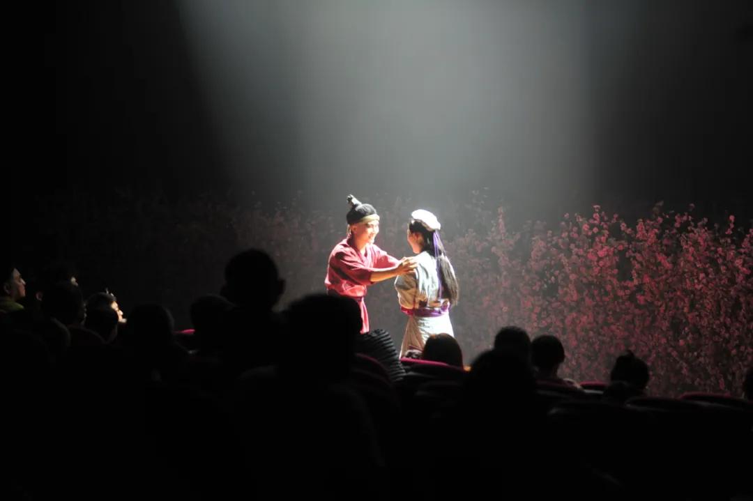 济南夜晚最美网红打卡地,济南周末好去处网红打卡点