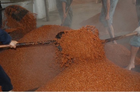 黄盖玻汾好还是出口玻汾好,黄盖玻汾和红盖玻汾的区别是什么