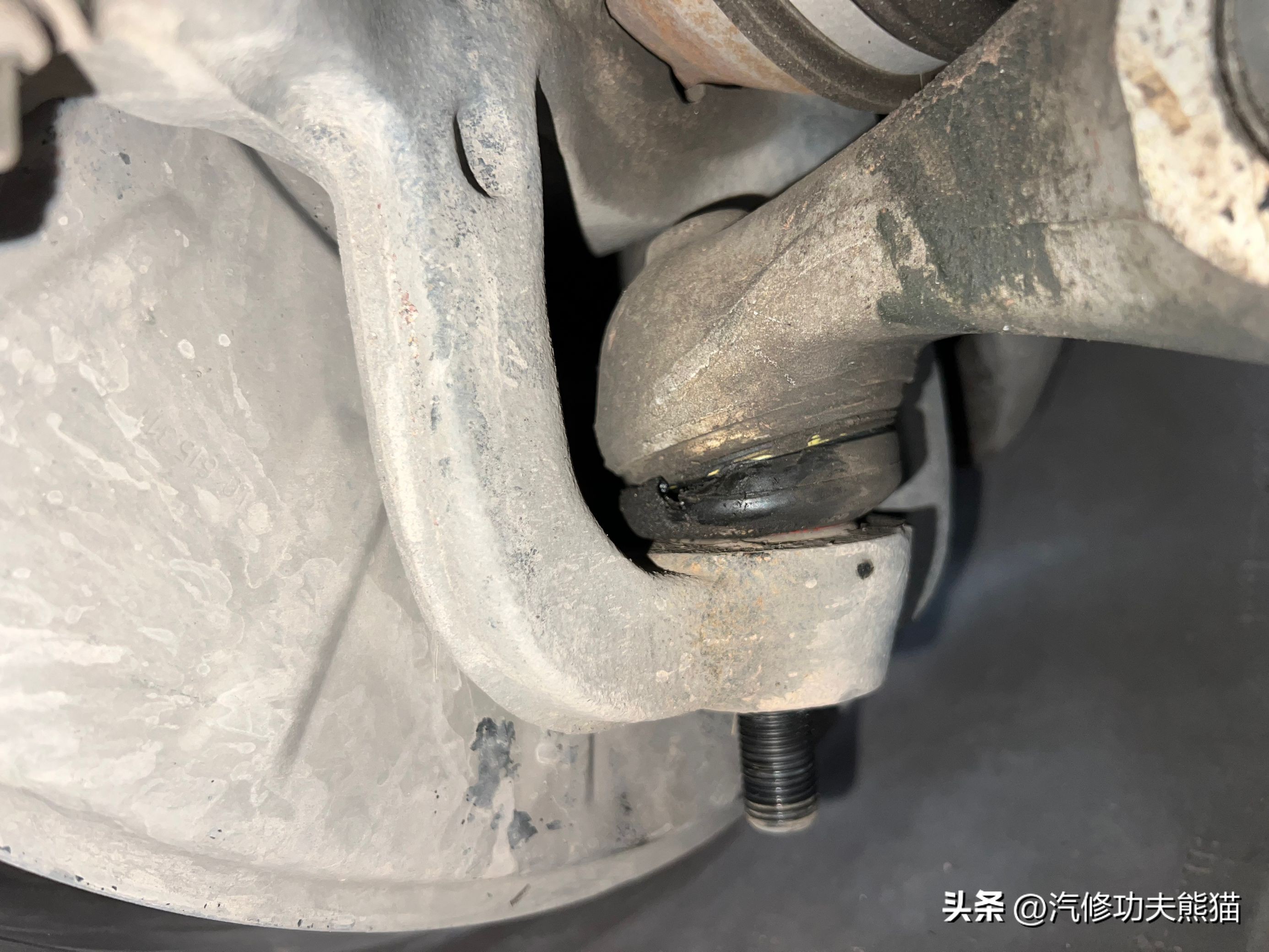 11款途观大修大概要多少钱,途观可以以旧换新途锐吗