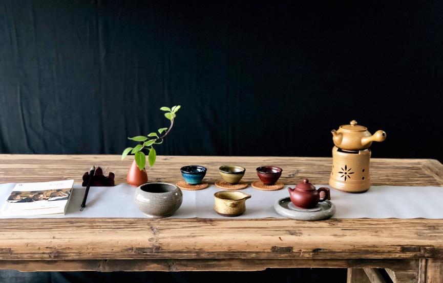 茶桌上的茶器大全,茶桌上摆放什么茶器名字