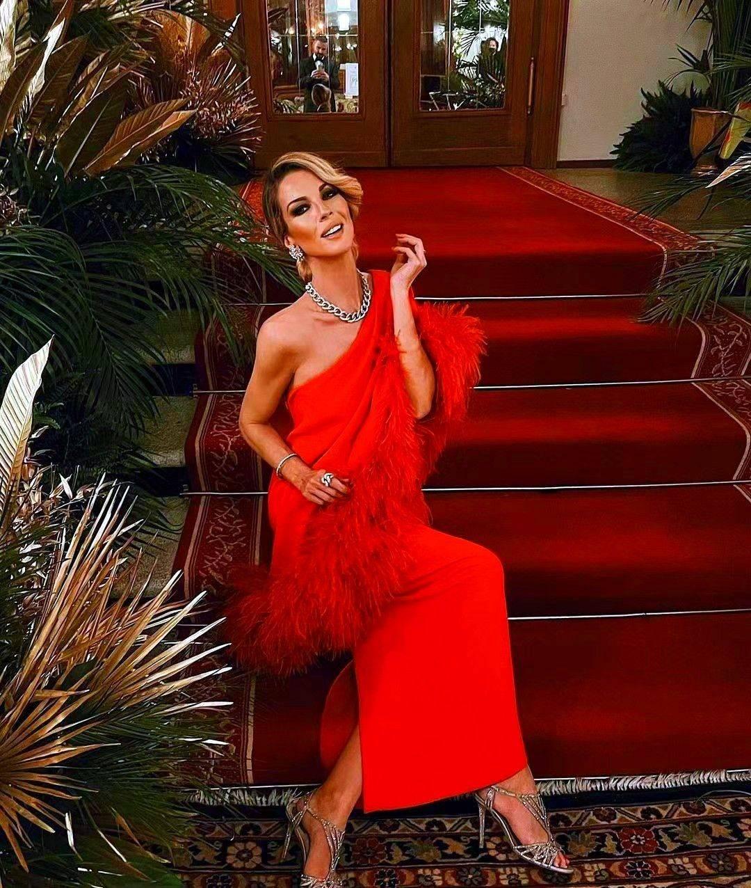 意大利米兰女网红,意大利罗马女网红