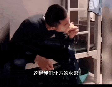 这衣服怎么穿内衣呀?不穿内衣怎么挺起来啊?