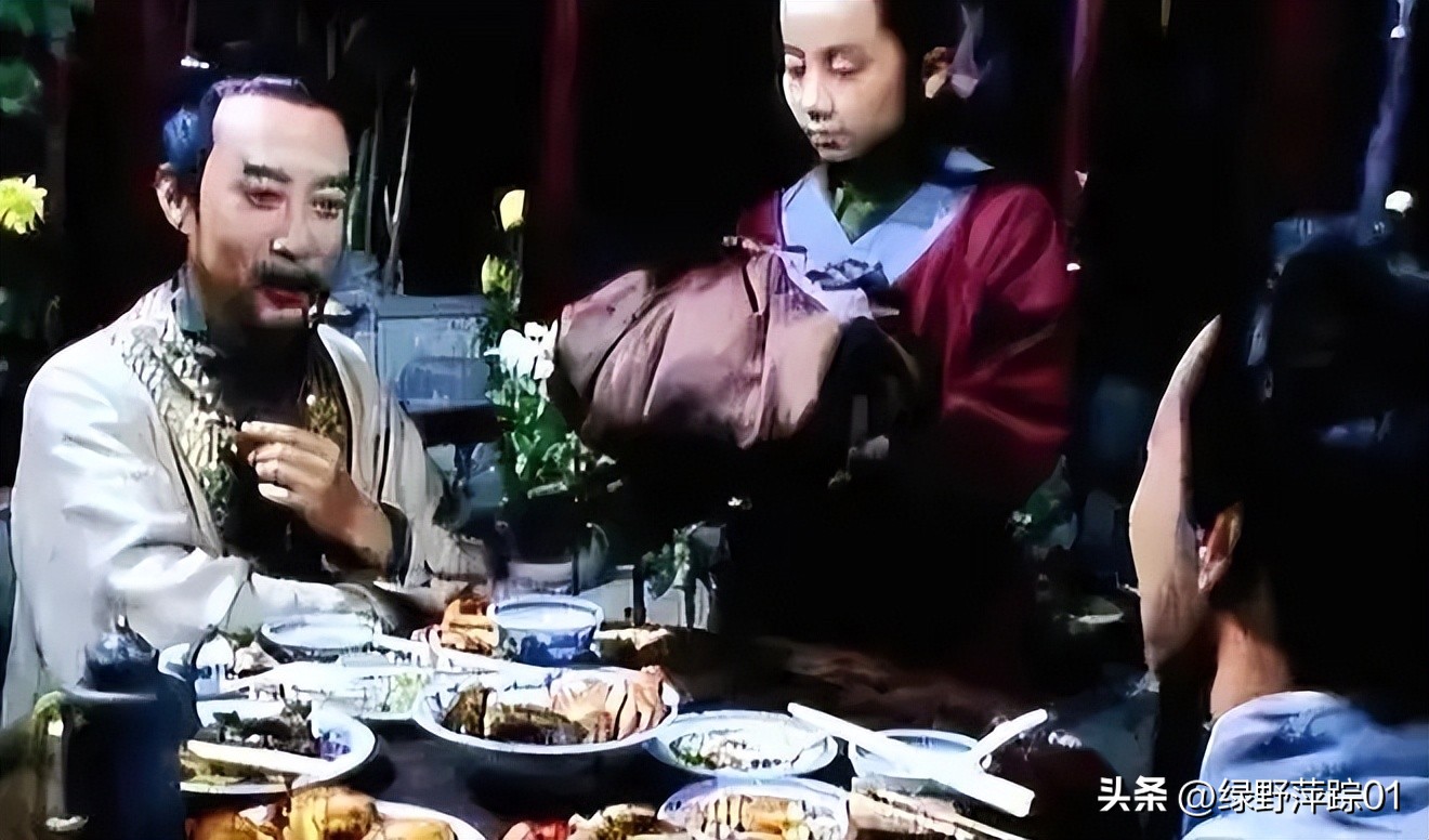 红楼梦里贾雨村谐音蕴藏的含义,红楼梦里贾雨村出现次数