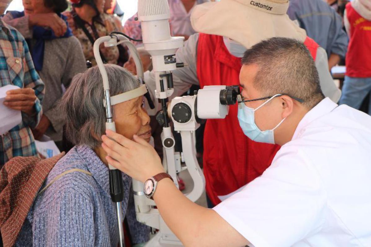 践行公益传递爱心,助残爱心公益在行动