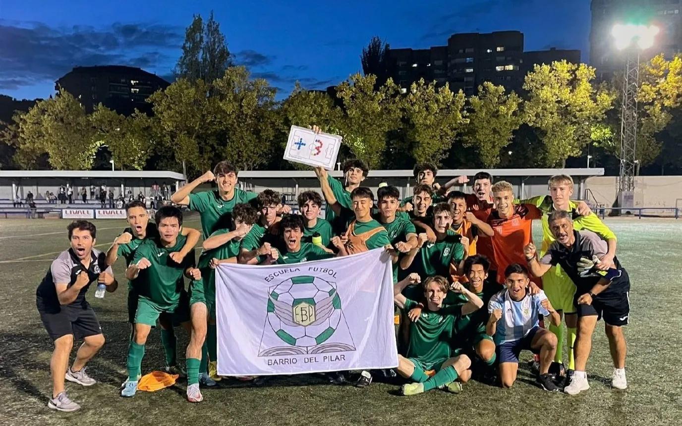 中国足球时刻表,中国足球风雨走来