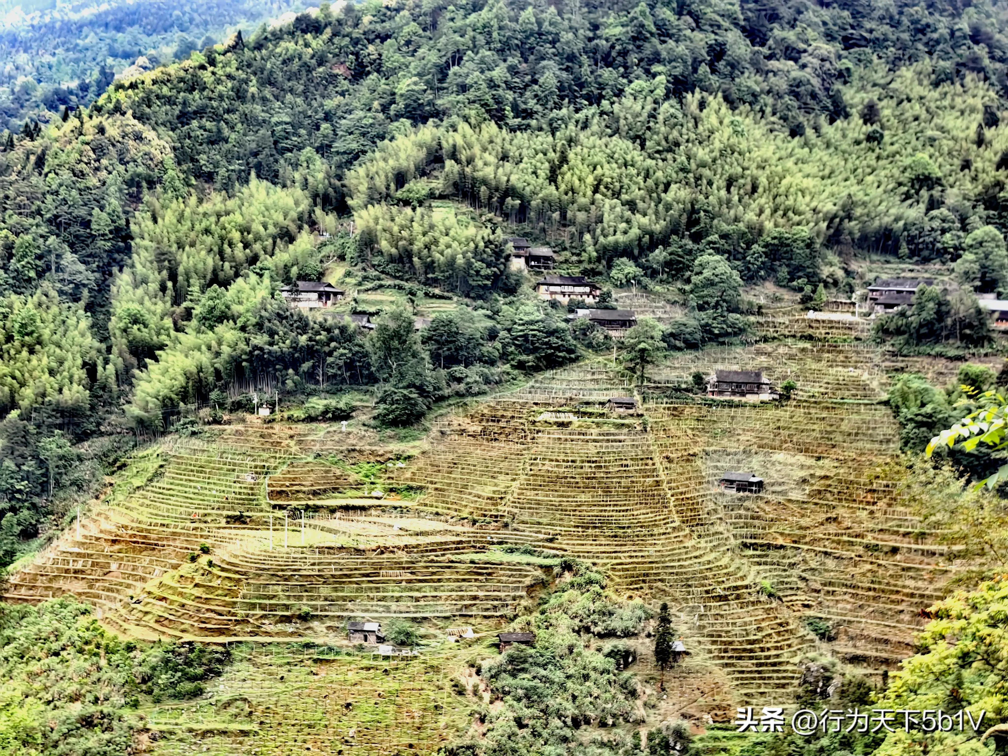 【探秘宛田红滩瀑布溯溪梦江吉翁瀑布】穿越花坪神秘风景线
