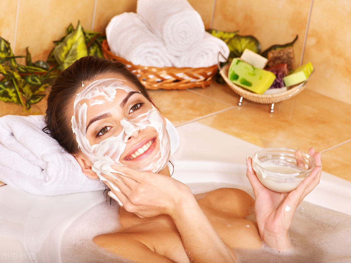 面膜真的可以给皮肤补水吗？皮肤科医生怎么看