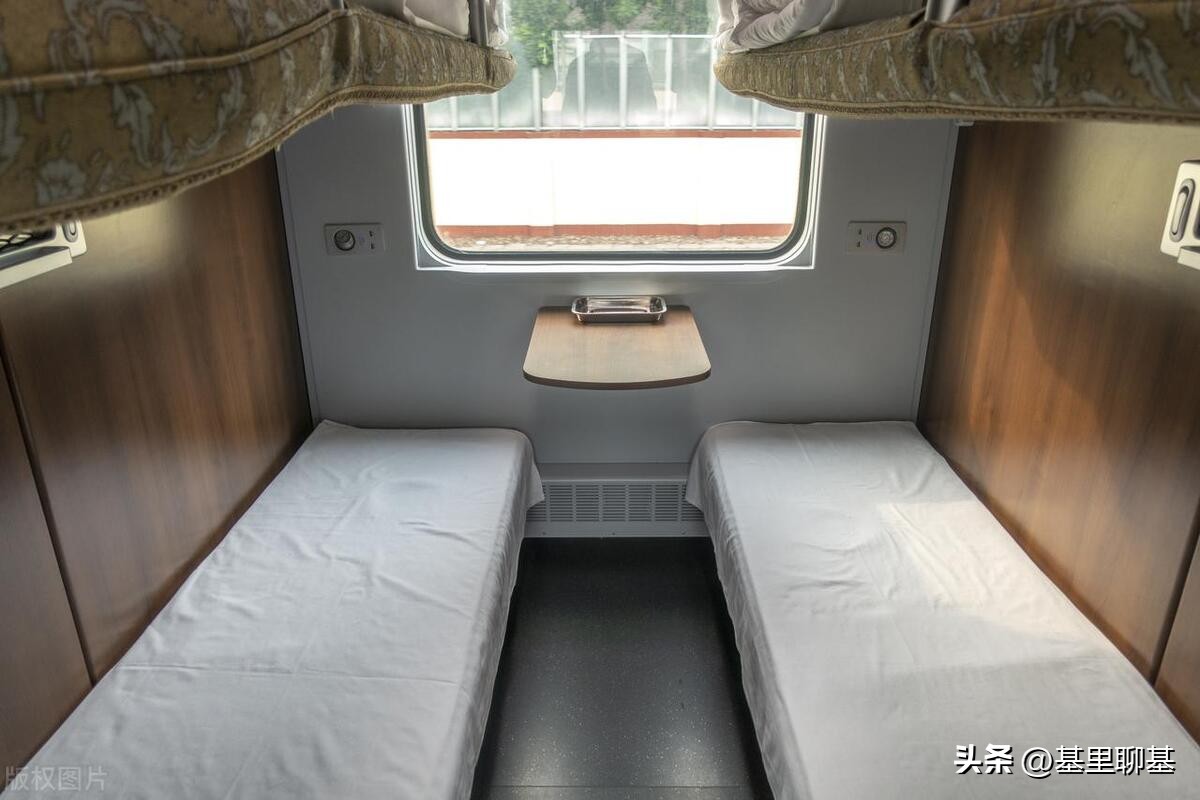 这么多年终于等来了，火车12306网站试行在线自选上中下铺服务