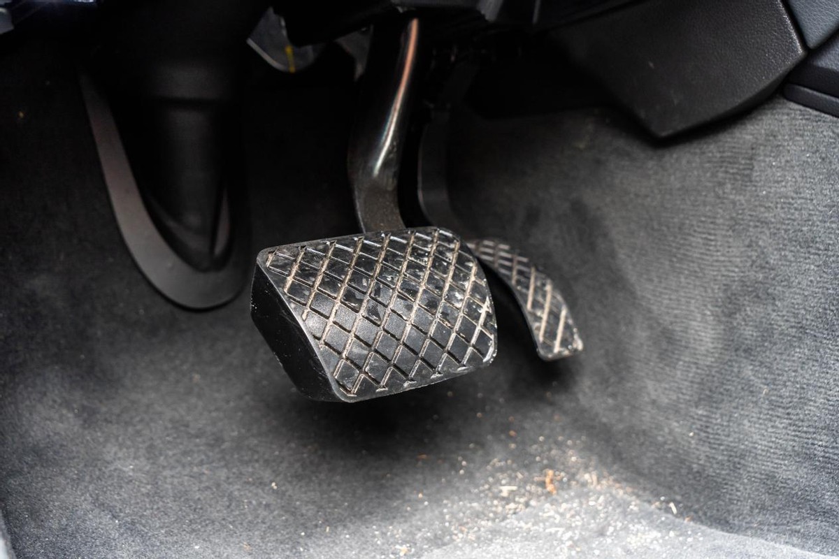 评测奥迪Q7,奥迪q72015款40tfsiquattro尊藏版七座