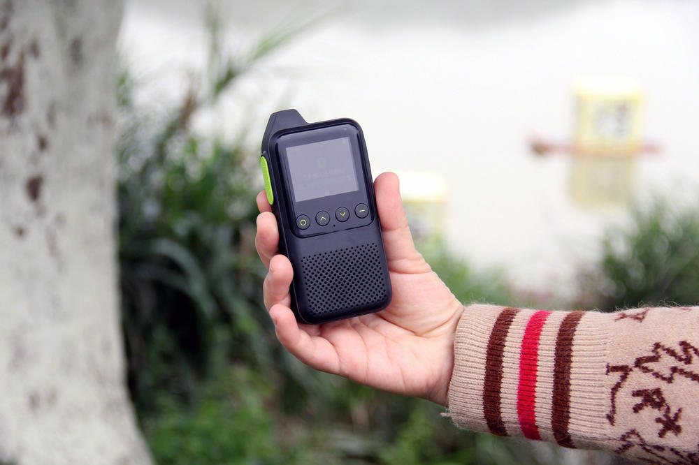 极蜂m303对讲机,极蜂对讲机m303异地建组