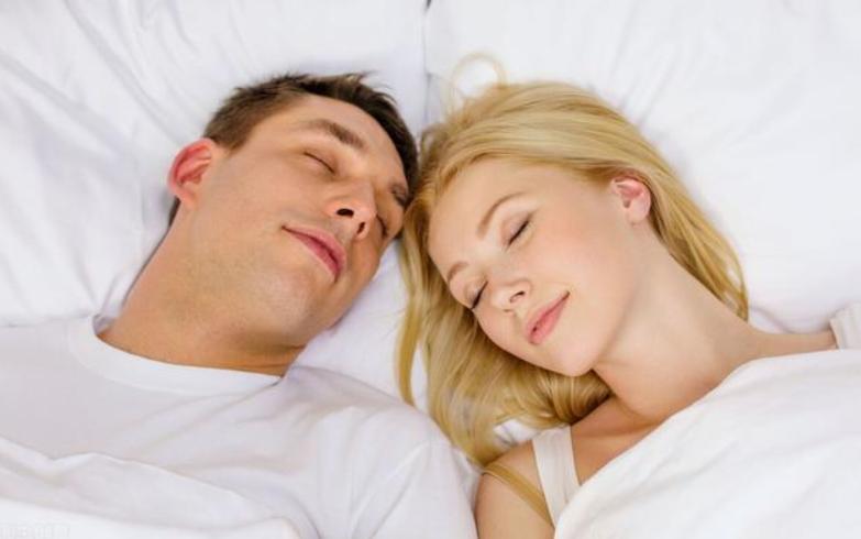 测量了319位中国女性外阴的整形医生