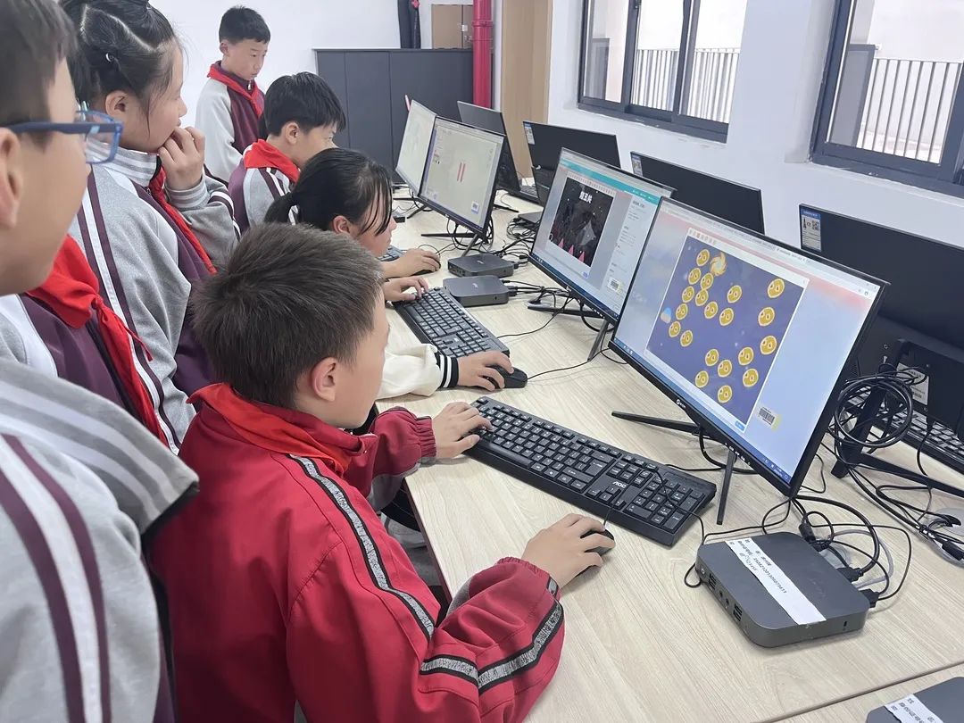 西安雁南小学科技节,西安庆华小学第三届科技节