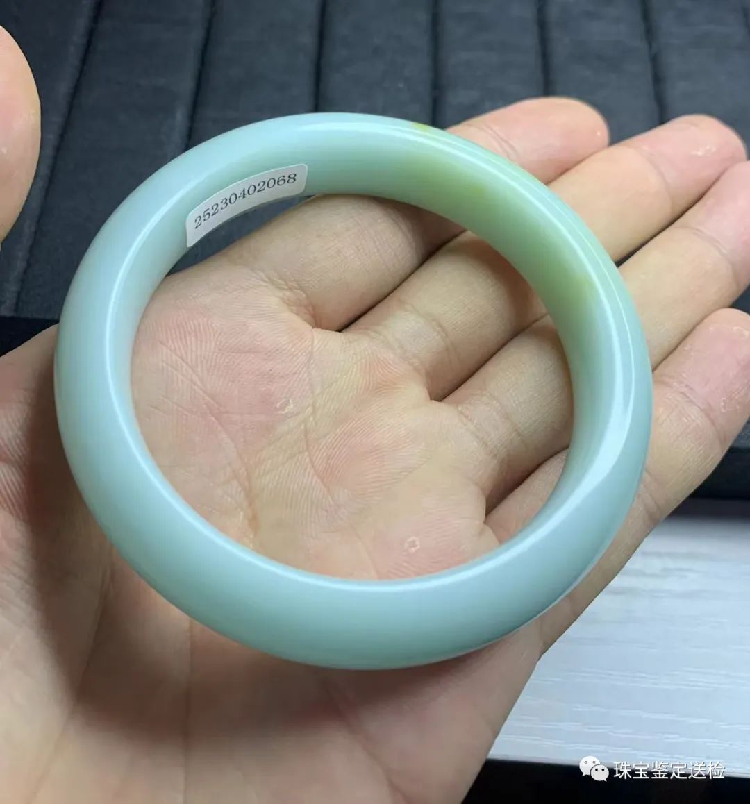 各大电商平台假和田玉泛滥，大家购买玉石一定要小心