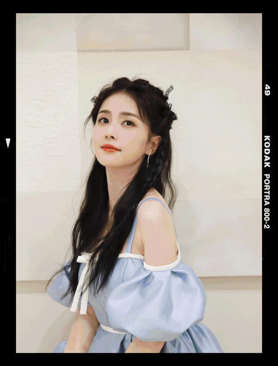 今年冬天流行显脸小的新款发型,今年流行的冬季发型减龄