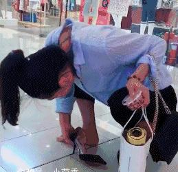 杭州最美老板娘视频,最美老板娘网友连夜赶往现场