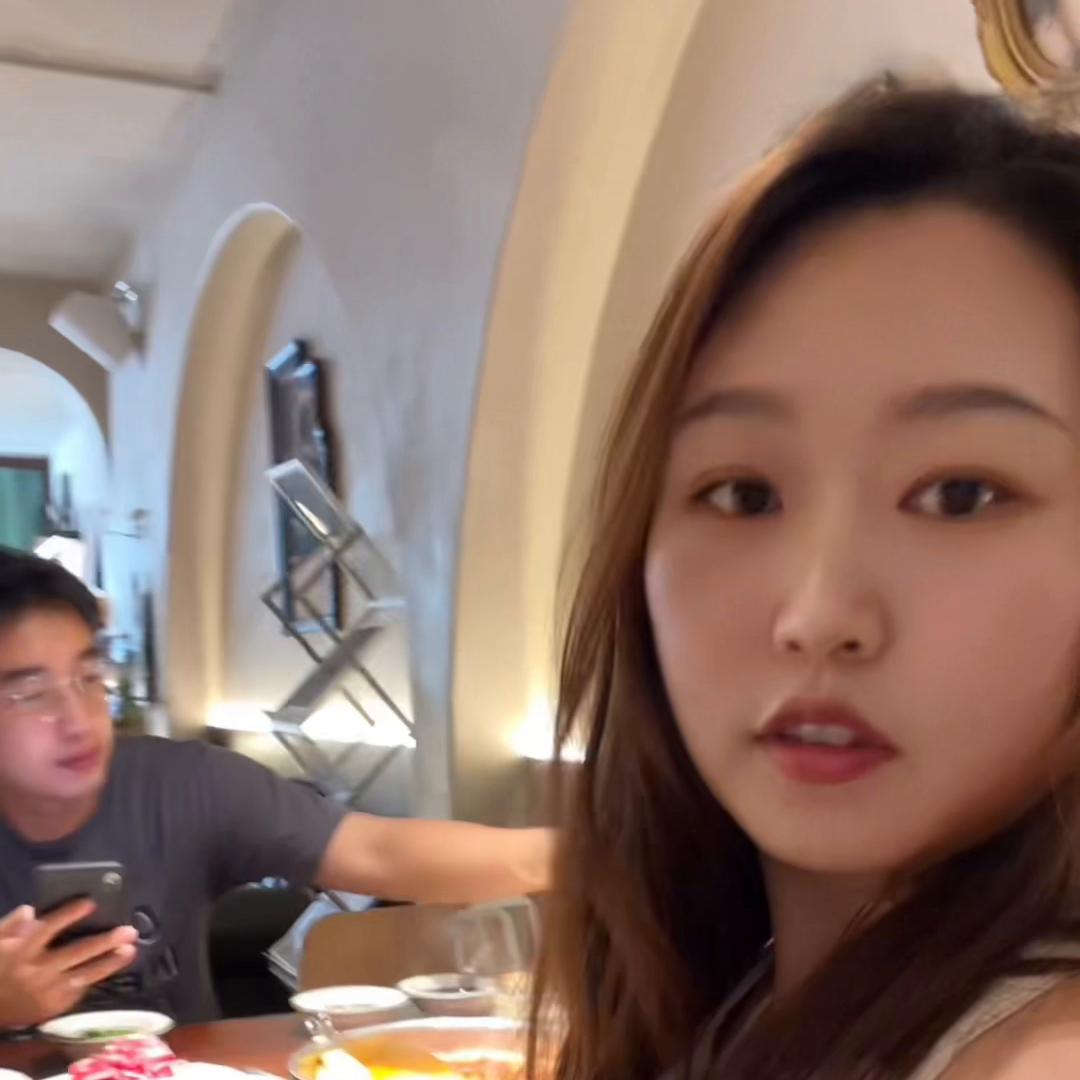 结婚一周年快乐感谢有你相伴,结婚一周年的快乐