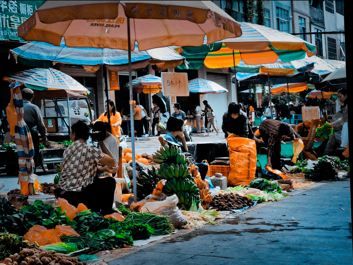 摆地摊城管限制不让摆怎么办,城管为什么不让摆地摊的原因