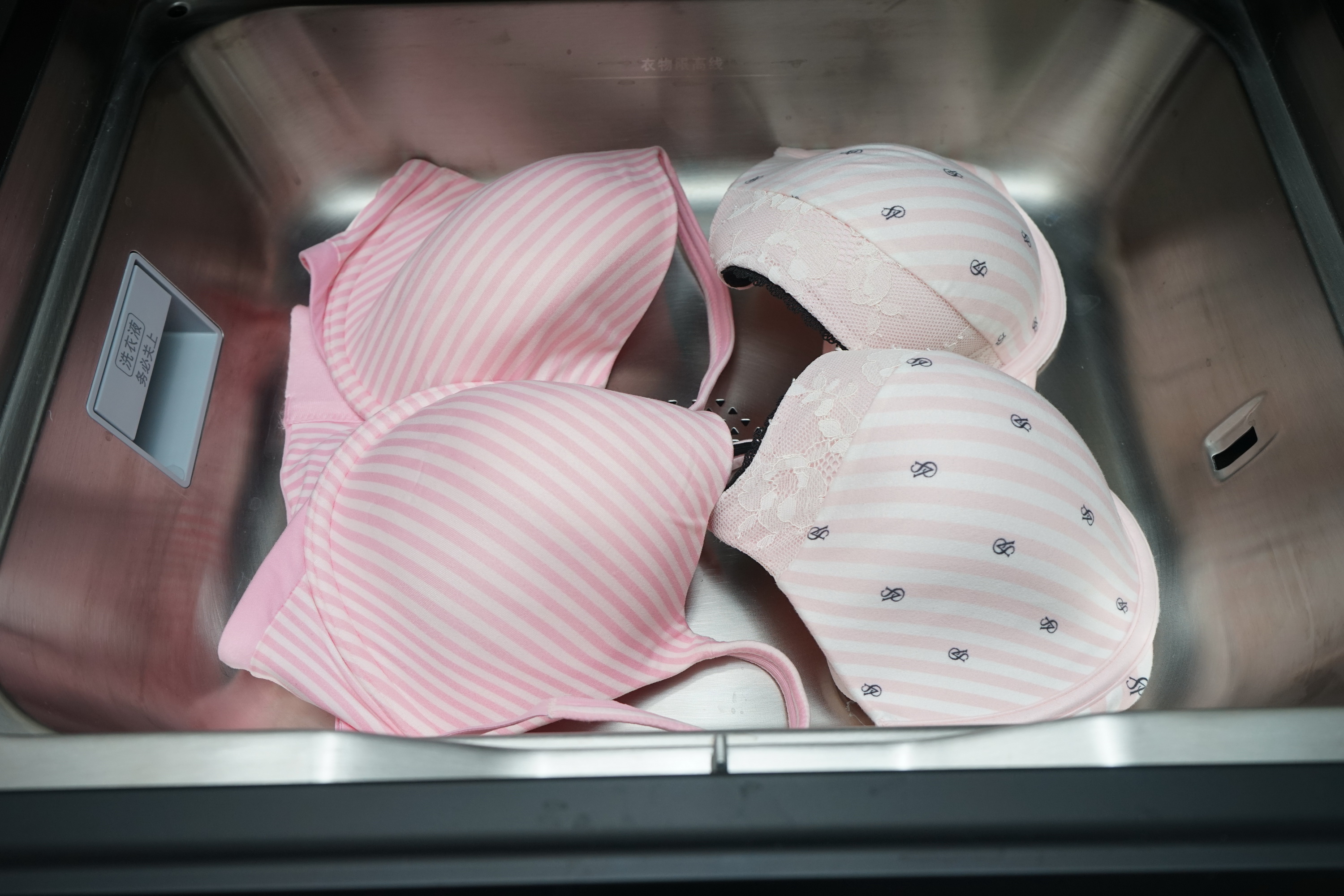 松下na-y1z测评视频,松下na-y1z洗衣机器人安装