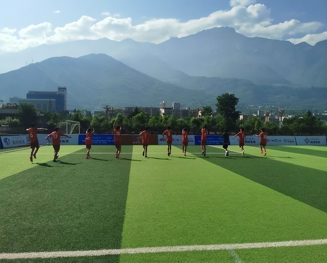 奔跑吧少年四川赛区,奔跑吧少年主办的比赛