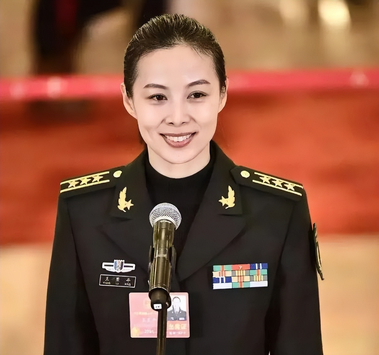 太空住半年女航天员的生活什么样,女航天员在太空中生活