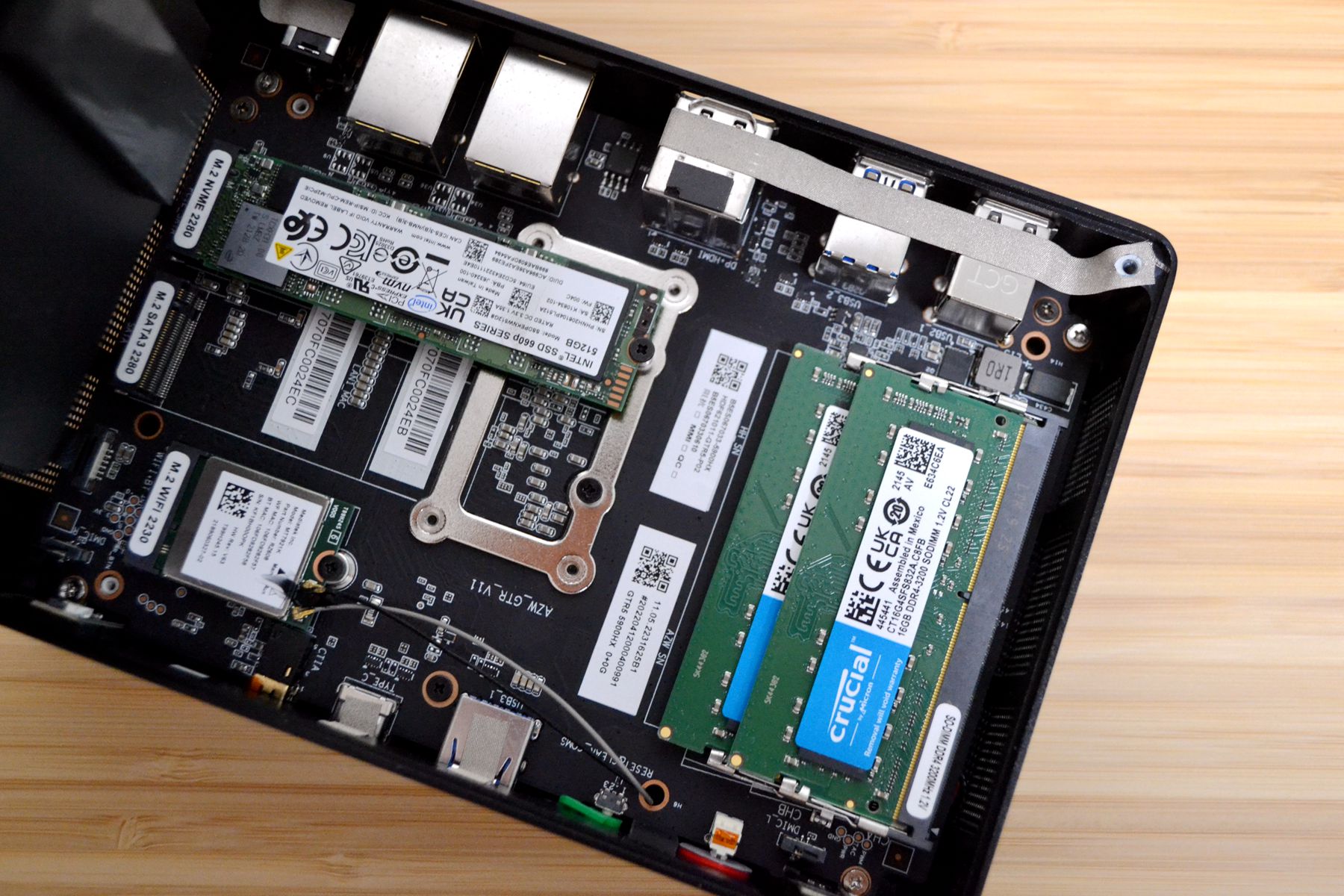 传统主机被取代？同样的性能，体积小了N倍!零刻GTR5迷你主机测评