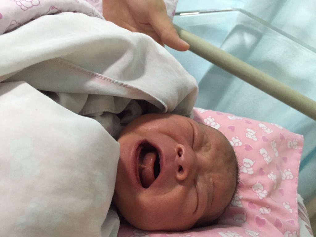 新生儿体温偏低是怎么回事,新生儿体温低有什么影响