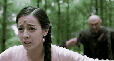 电视剧中的不忍直视,为什么电视剧拍戏只有上半身