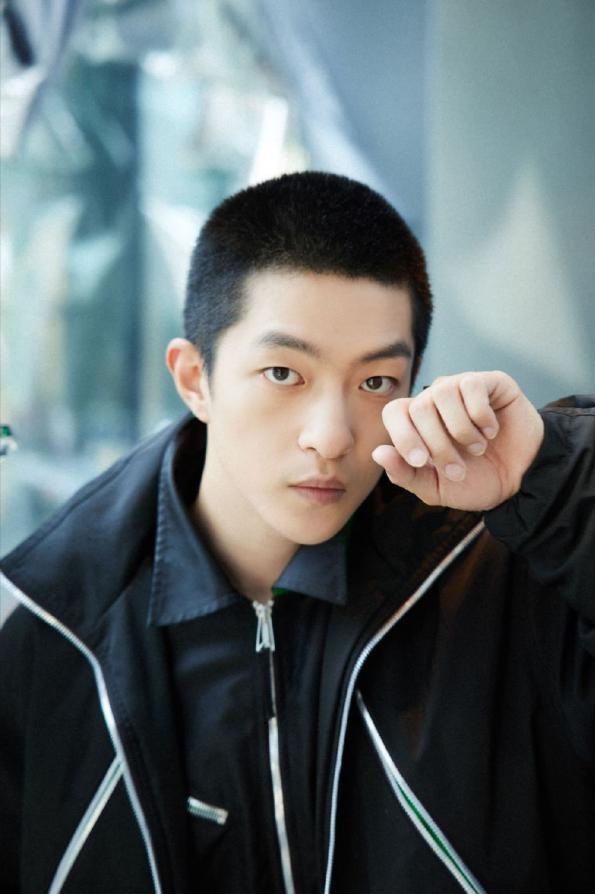 从红极一时到落魄的6位男星,红得快凉得更快的四位男星