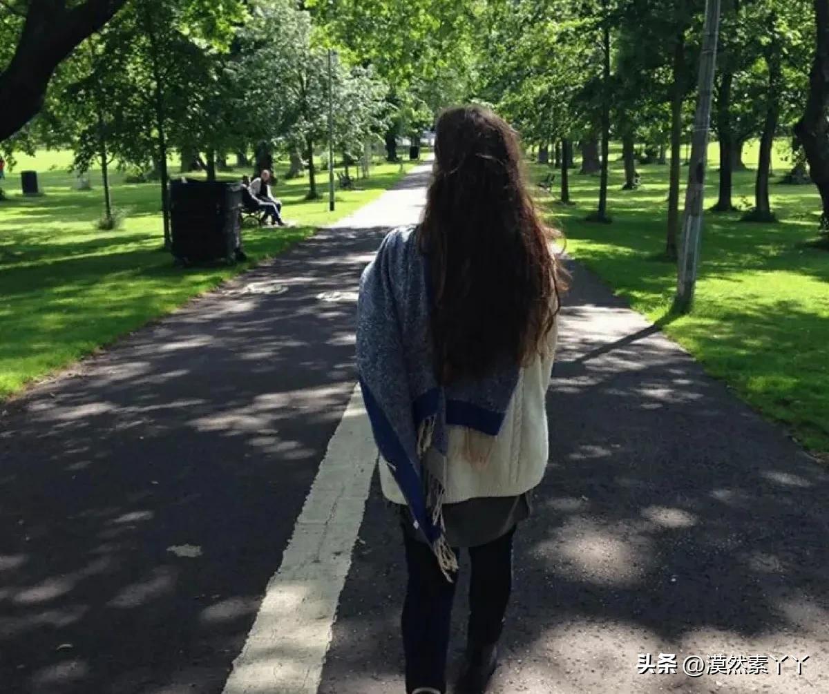 52岁阿姨没社保找工作,母亲60岁没有工作社保怎么办