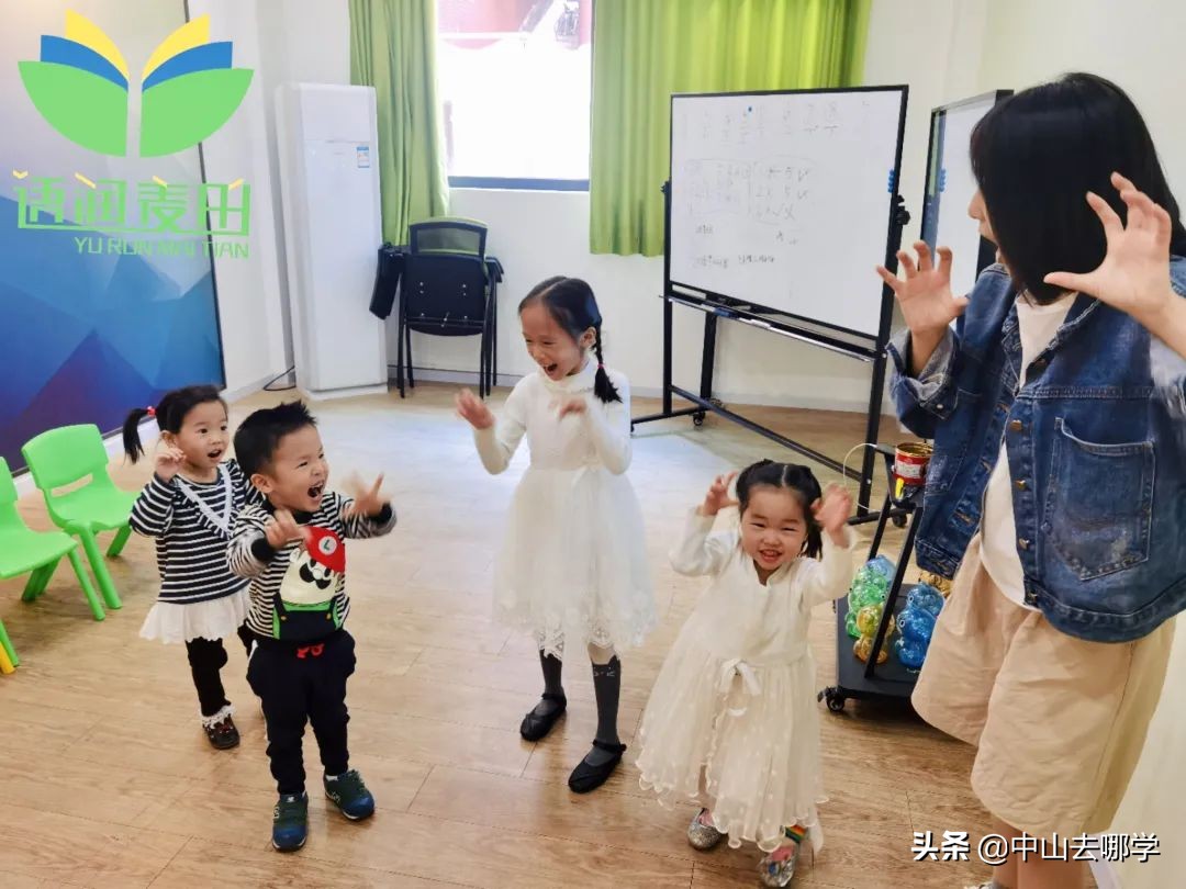 小主持人哪个培训学校好,小主持人培训班哪家机构好