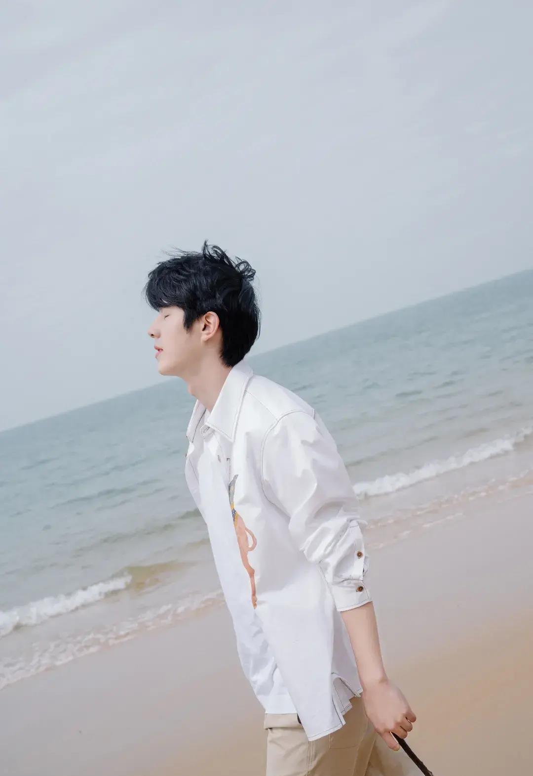 校草脸男星图鉴,男校草图片帅气