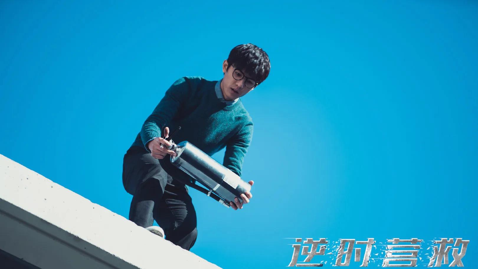 刘畅当模特的图片,刘畅模特主演的电视片段