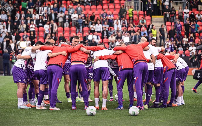 莫伊斯高光,双标判罚