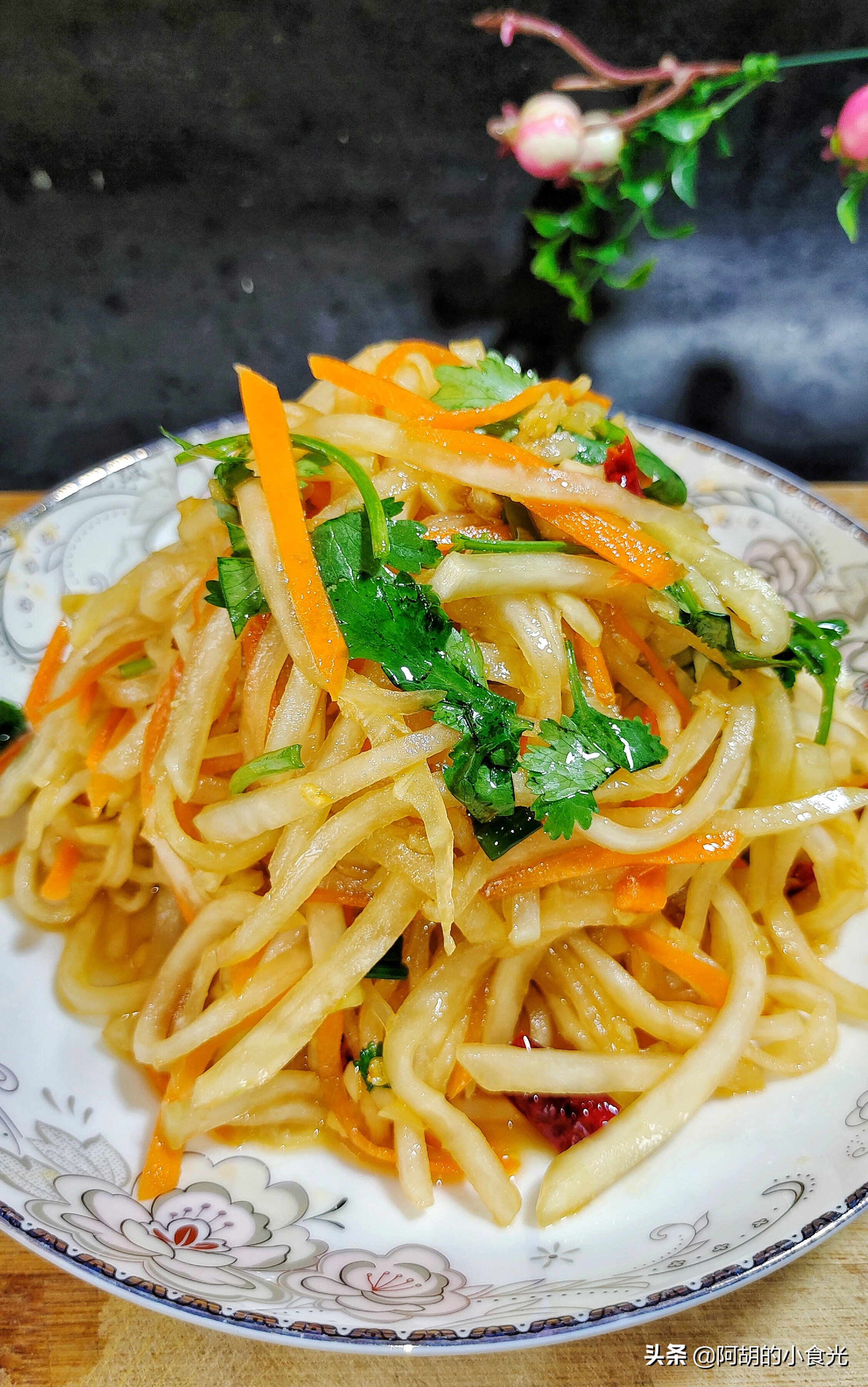 凉拌家常苤蓝片的做法大全,腌好的苤蓝丝怎么凉拌好吃