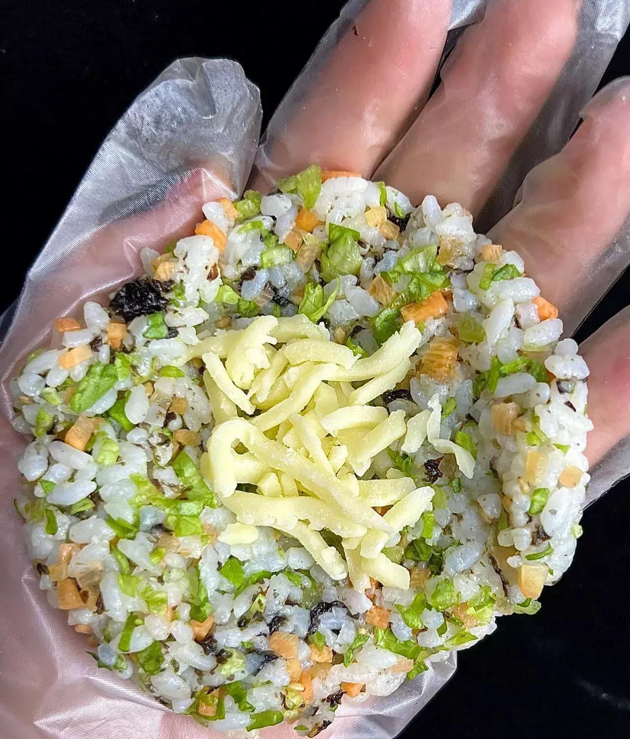 海苔碎制作秘籍大揭秘！家庭DIY教程助你省下一大笔开支