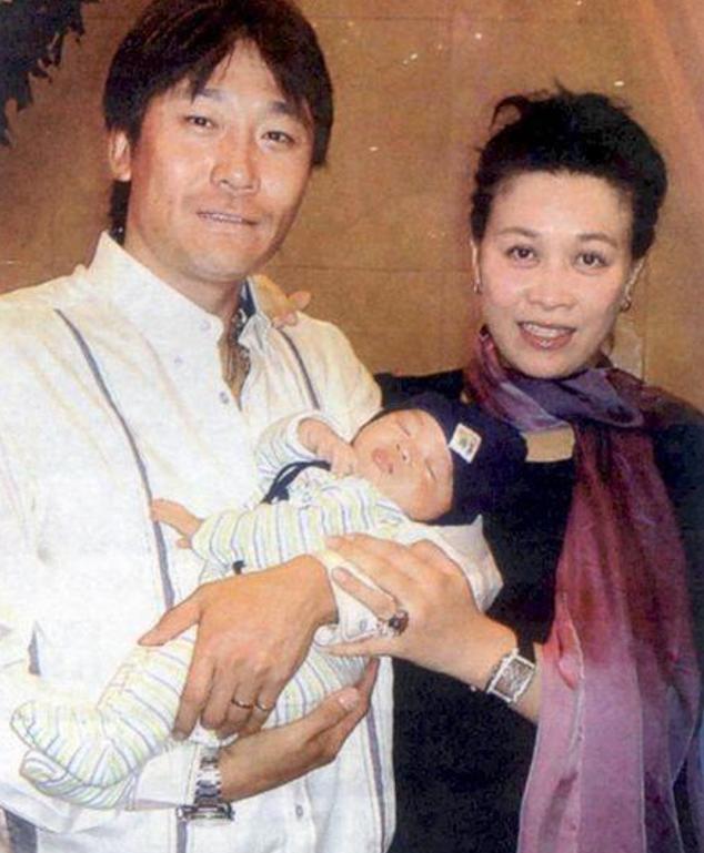 高峰那英分手后高峰怎么样,那英和高峰为啥分手