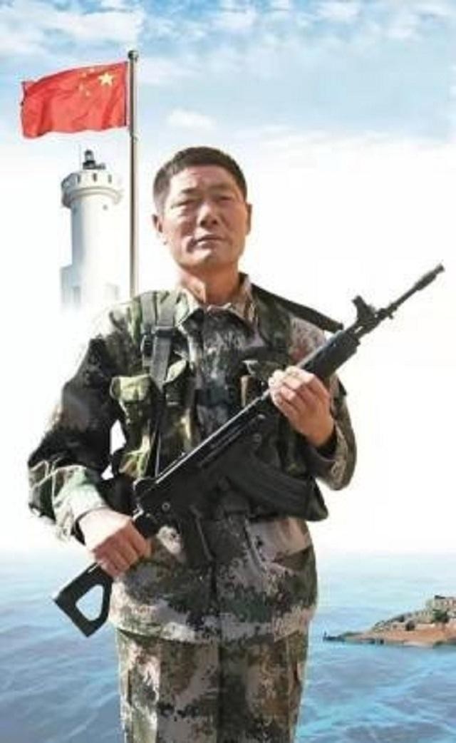 两夫妻守孤岛月入6万,一对夫妻被困孤岛一年吃一次肉