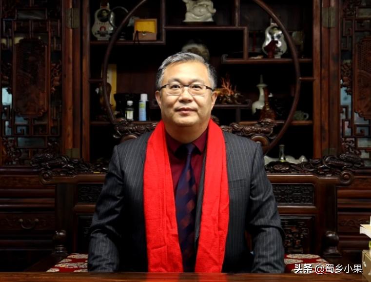 火了！香江集团董事长张建军再次出手，让网络喷子彻底闭上了嘴！