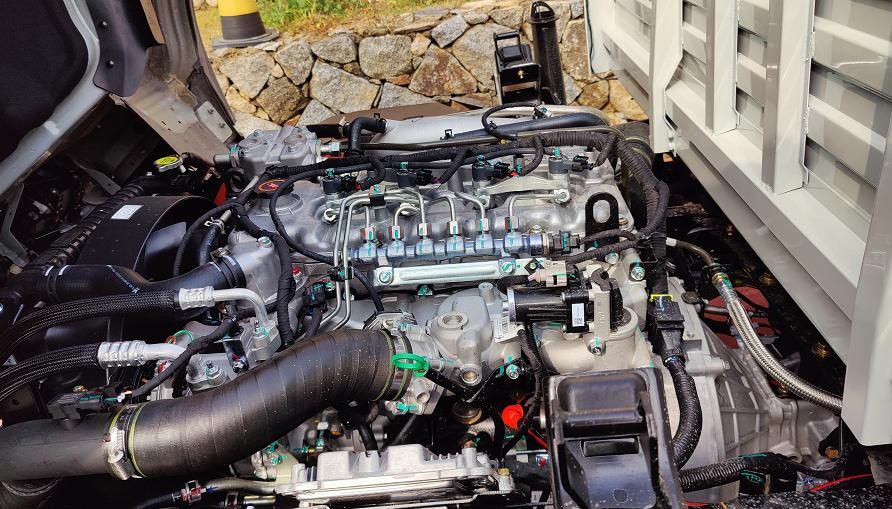 江铃2.8t发动机怎么样,江铃2.4t发动机怎么样