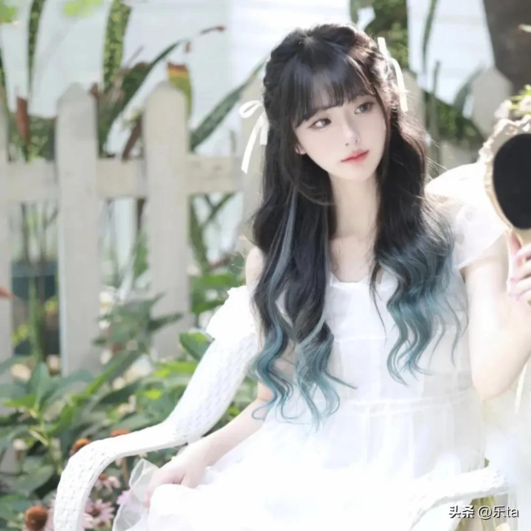 男生深爱女生的表现及行为,男生深爱你会频繁说这3句话