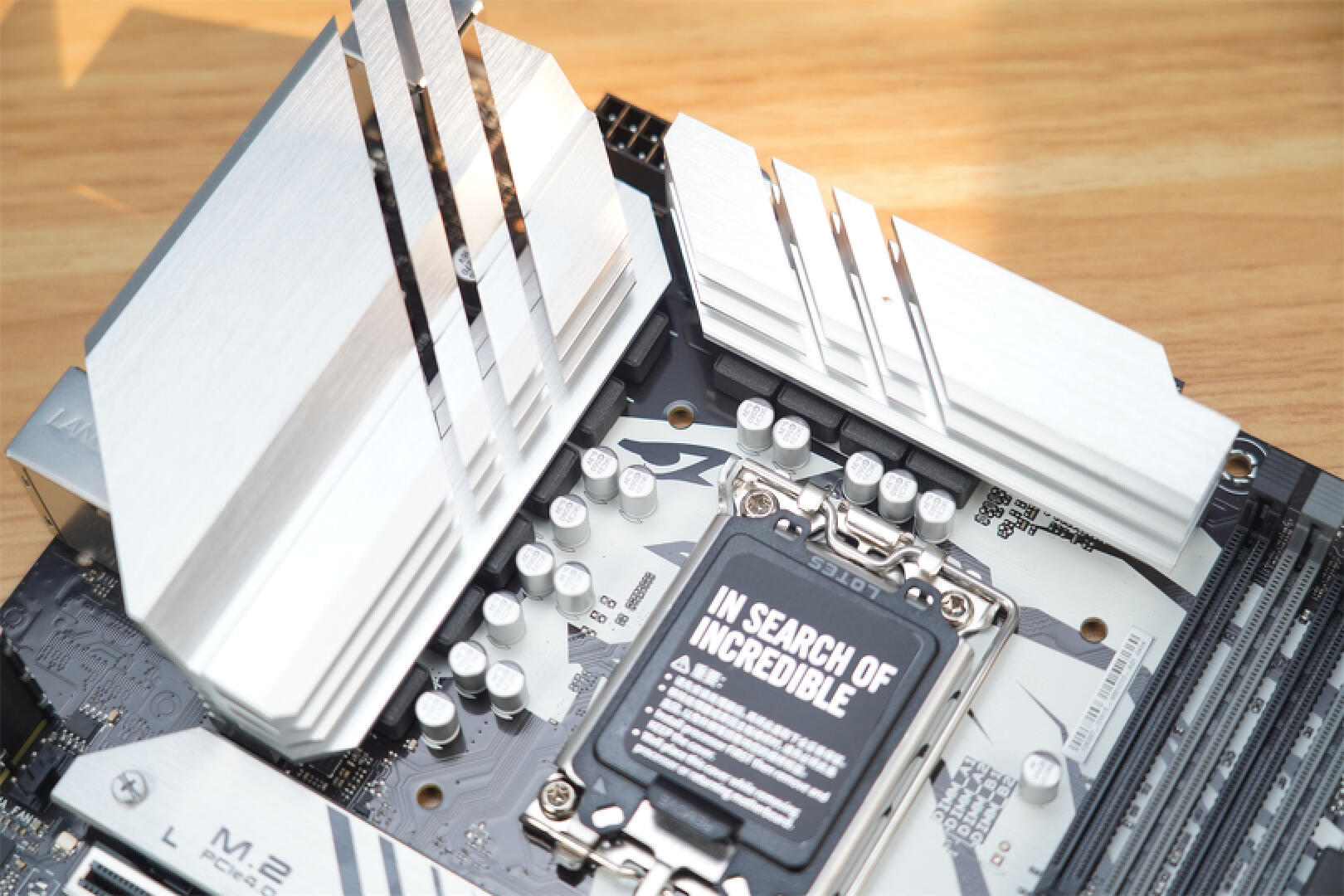 圣旗b760m-progaming支持多大内存,华硕圣旗主板b760m-progamingd4