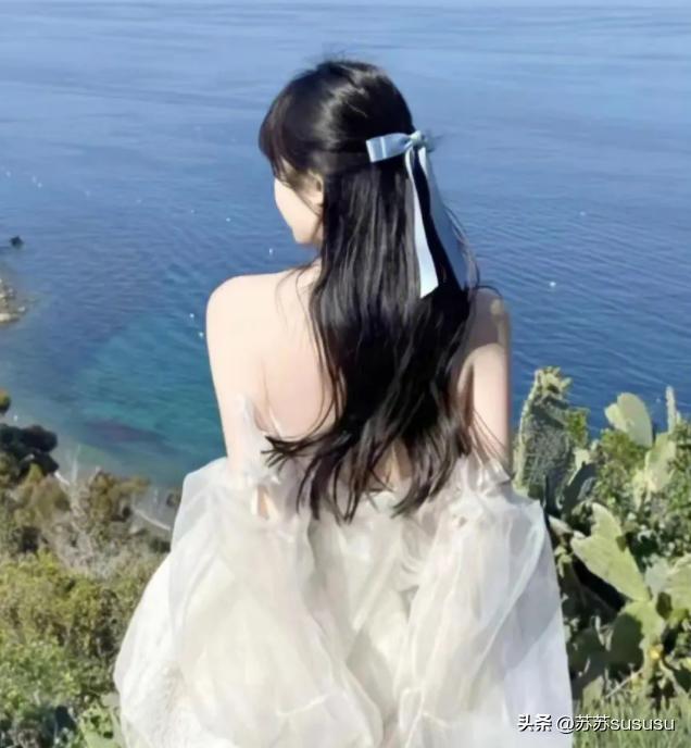 ​头发刚打湿就抹洗发水？怪不得头油还掉发，来学一下“正确方法”