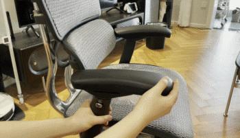 晒晒居家办公的电脑桌,晒晒我的居家办公环境