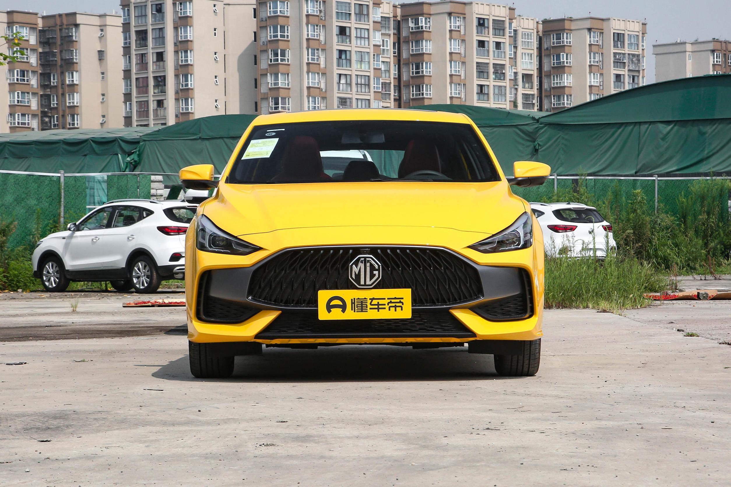 空间大10万元买这几款suv有面子,中型suv怎么选不妨先看看这款车