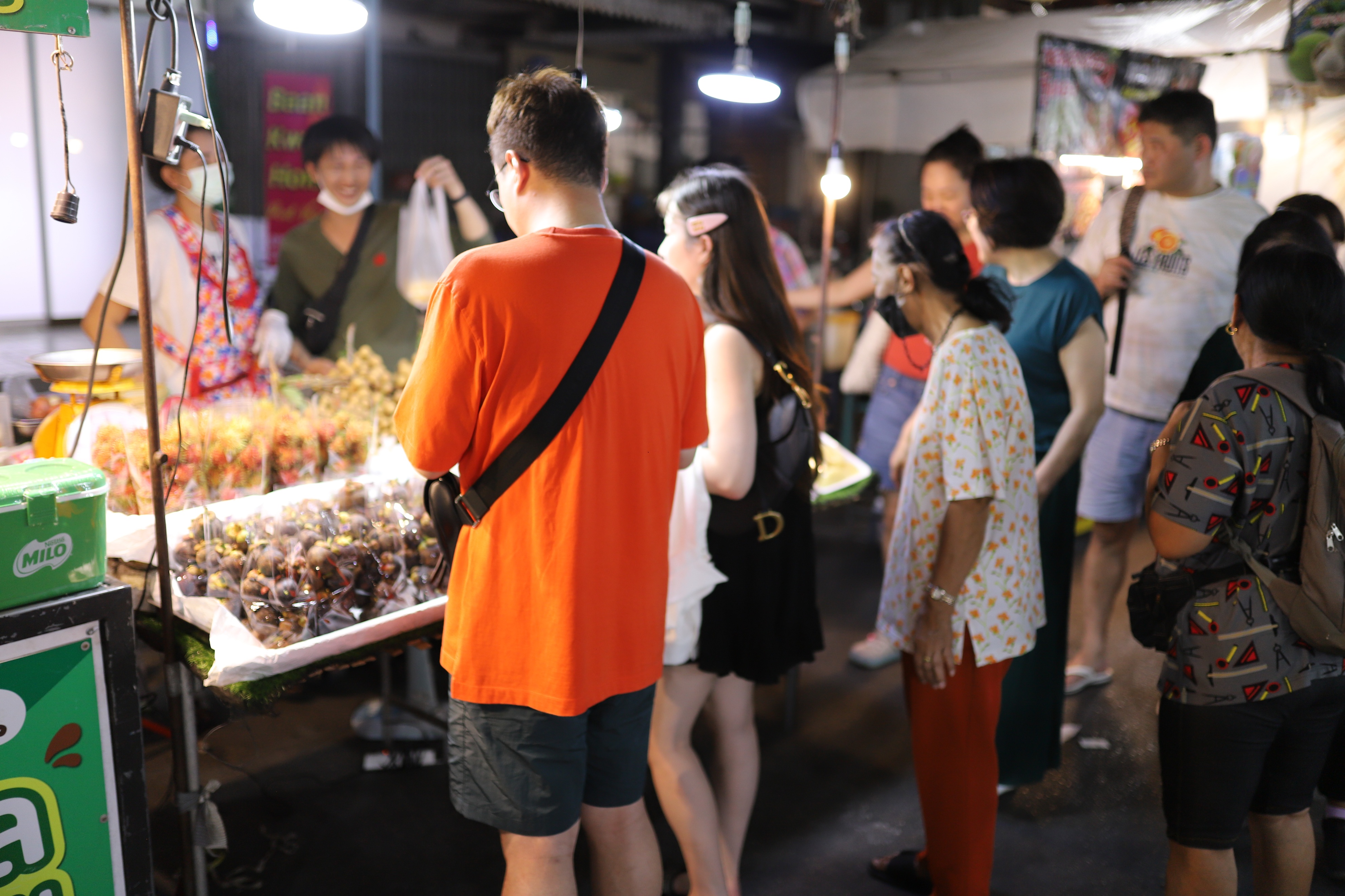 来泰国必去的网红夜市,去泰国玩的夜市叫什么名字