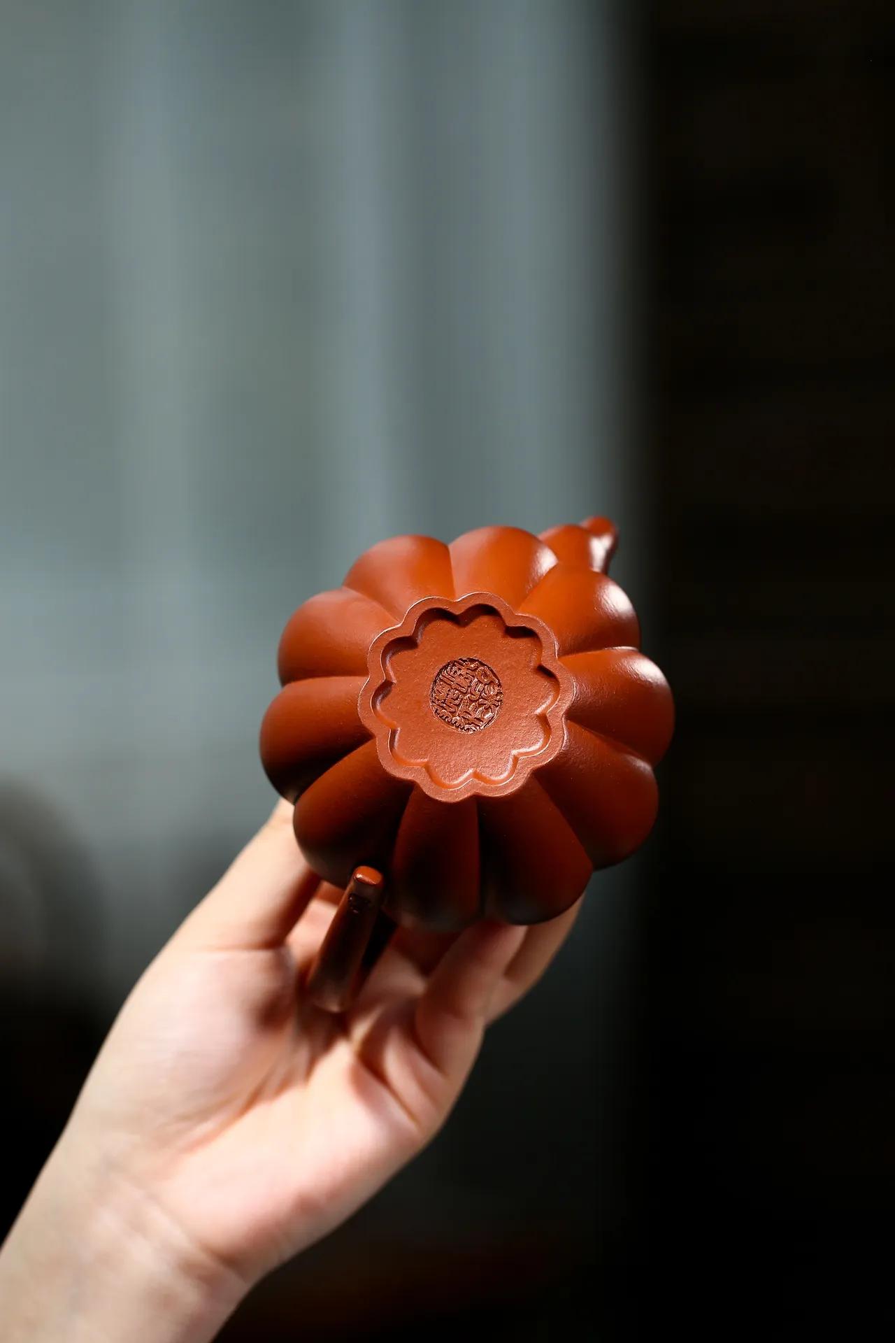 僧帽紫砂壶型,莲花僧帽紫砂壶