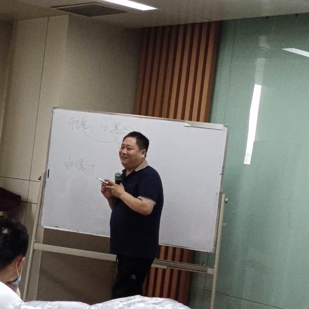 齐南技术交流会专业解决难洗的衣服