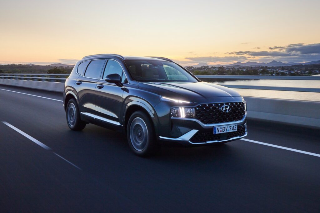 韩国三星和现代哪个厉害,三星和现代在韩国的地位