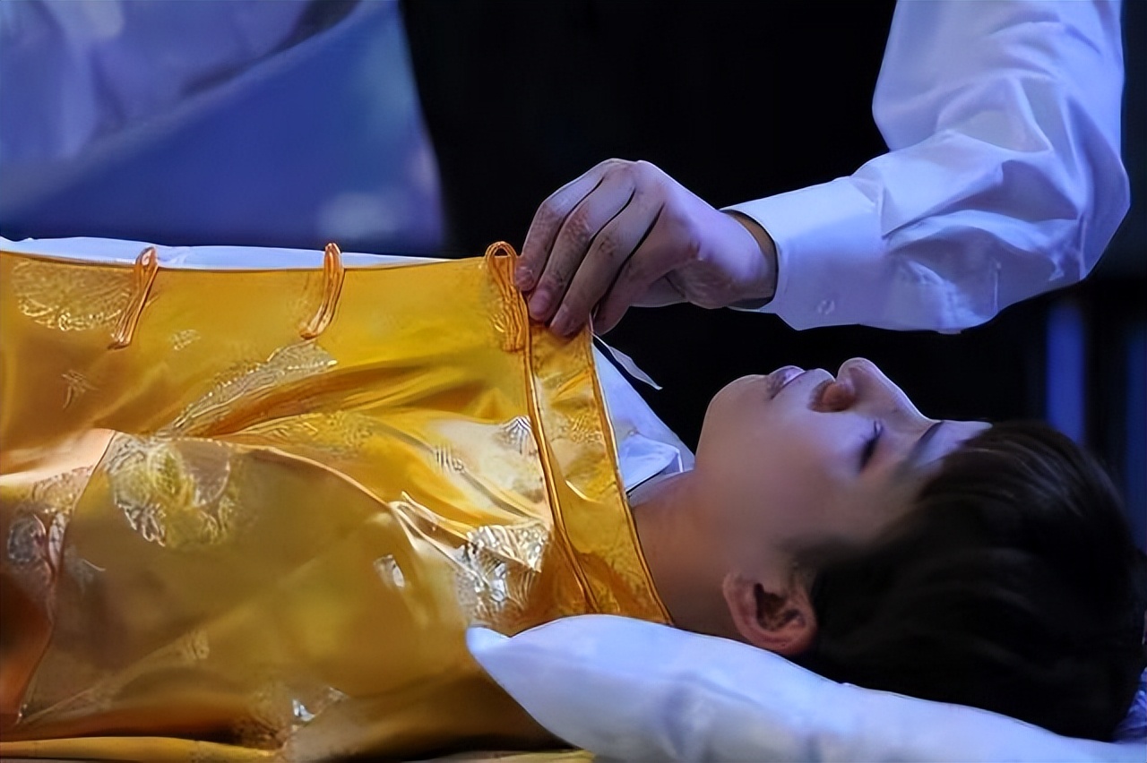 为什么不能睡死人生前的床,为何不能睡死人睡过的床